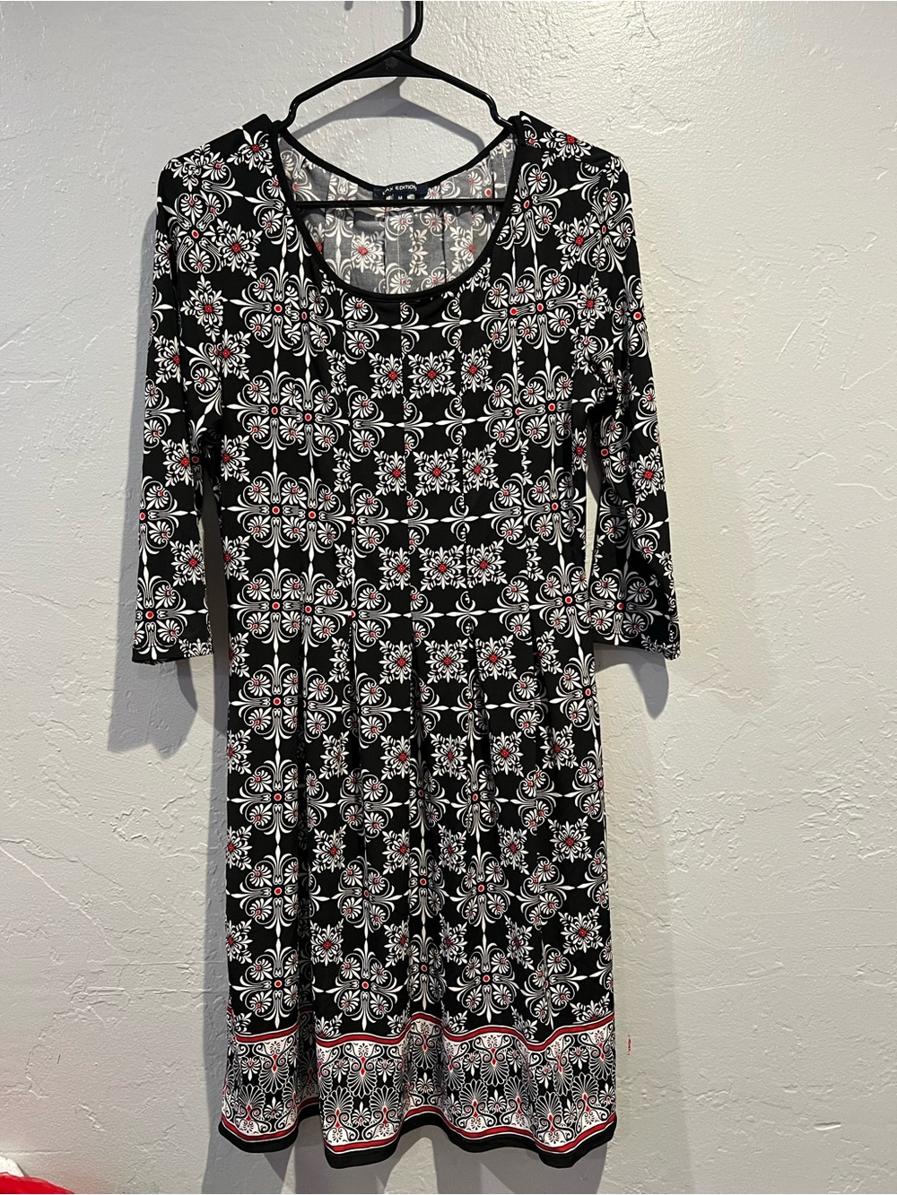 Max Edition Black Midi Dress with White and Red Pattern